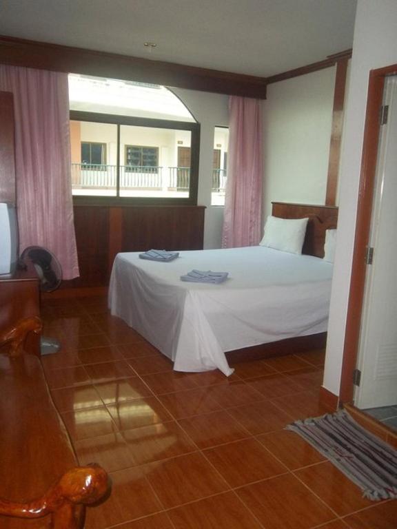 Centre Point Patong Hotel Bilik gambar